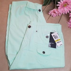 New STYLE & CO Mint Cotton Button Hem Capris